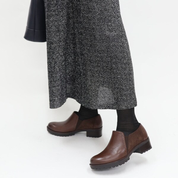 モードカオリ トラックソールコンビスリッポン 本革】 トラックソールコンビスリッポン 21471 （ブラック/C