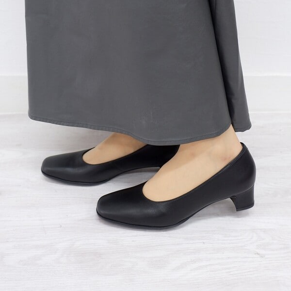 撥水ストラップパンプス(4cmヒール) | モードカオリ(MODE KAORI