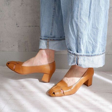 [^:6279]yMODE KAORI CollectionzXNGAgDƃOJ̃fUCgĥOJpvXVoIT_̋󂫊ƁApvX̏iȕ͋C|킹hƂh̃fUCBǂŏtĂ͂A\bNXƍ킹ΏH܂Ŋ􂷂DGȈꑫłBĝ݂_炩ȃU[hG{XH{̂vfނAl̏ivXB[߂̍bƑݍނ̂ŁACɂȂODJo[܂Bgǂ̃q[hV[Y킸ʋ΂ɂf5.5cmq[ŁAGKgƐSn悳𗼗B芴ɂ߃q[ŁAr₷܂BтɋCɂȂuRcRcv}ÉtggpBgSnɂꑫhԂ肪ǂAyĂ炩\[̗p܂BNbV̂ӂӂC\[ňĂĂɂAʋ΂ɂ҂łB~ɂ͐ۉH{fނgpĂ܂ByL[[hz#25tĐV#XNGA#OJ#q[Abv##ۉH~#Étg#{v