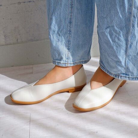 [^:7124]yMODE KAORI Collectionz烊bNXIlC̖،^gpVJbgV[YBVɂ肰Ȃ{ꂽAXeb`ANZgɁB[߂̗EɂAJo[邩₷BJWAɂƊɂ}b`AL􂷂fUCłBgɗD\tgȗSnhAbp[݂͑̂\tgU[gpA~ɂ͌߂̒ᔽNbṼ\tgC\[^CvBӂӂȑ肪͂łBg₷1.5cmq[hᐡ̒悢őꂵɂłBfC[ɂ͂Aʋ΂ʊwAsȂǗlXȃV[Ŋ􂵂ĂꂻBg}CV[YhƂ_炩ACyɃTbƒEłyIbNXȂAɃL}郂[hJÍw}CV[Yxߏւ̂U炿Ƃo܂ŁAfC[gɂ҂ByL[[hz#25tĐV#XNGA#VJbg#tbg#RۏL~#{v#lJWA#ʋ#s