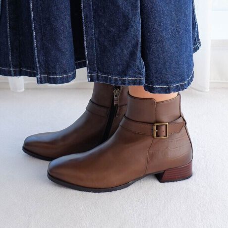 [^:21530]yAutumn&Winter Collectionzƈ߂xgfUC|Cg̃V[gu[cBVvȂÃNR^ƃX[XṽRrgfꑫB\tgȃXNGAgDANVbNȈۂ^Aɐꂽ͋CvXB3cmq[̈芴ƃXbg݌vœ₷Aʋ΂炨o܂ŗ鑶݂ɁBg̗Snhɂ̓`FbN̋NёfނgpA炩Ȕ肪́B̃Xbg݌vyA₷ɂzBӂӂ̑肪SnA߂̒ᔽNbV\tgC\[|CgBgS̃u[Obv\[hɂu[Obv\[ŁAJ̓~łSBˋNu[̏_炩ȑfނnʂ葨AsT|[gBɂObv@\ĂAݏo⒅n̍ۂBʋ΂₨oAs܂ŗꑫłBgp܂ŔȂfUCh̃NR^ƃAeB[ÑobNRrfUCBّfނ̃RgXgA肰ȂꂽoĂB{v̎fVvtHŁApcɂXJ[gɂDByL[[hz#V[gu[c#XNGAgD#u[Obv\[#{v#NR^#h#3cmq[#N