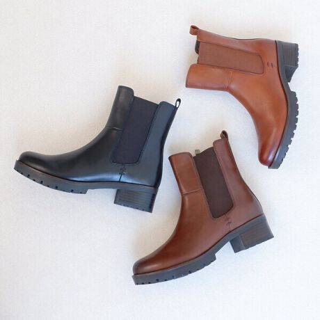 [^:21531]yAutumn&Winter Collectionz݊̂gbN\[ɁANVbNȃTChSAfUC킹{u[cB܂ɂ͂ƂAⒷ߂ōۂoXɁB㎿U[̂⊴ƌVGbgŁApcɂXJ[gɂfꑫBgSnfUCËȂh4.5cmq[ŃX^CAbvA芴̂闚SnBɂ̓`FbN̋NуCjOgpA炩ȔBɂ͌߂̒ᔽNbV\tgC\[̗pBgS̃u[Obv\[hɂu[Obv\[ŁAJ̓~łSBˋNu[̏_炩ȑfނnʂ葨AsT|[gBɂObv@\ĂAݏo⒅n̍ۂBʋ΂₨oAs܂ŗꑫłBgEX[YŃXgXt[ht@Xi[tŒE炭BLk̂TChSA̓WARȕ₷BfC[ɂg₷u[cłByL[[hz##TChSAu[c#u[Obv\[#fB[Xu[c#h#H~R[f#t@Xi[#~h#25H~V