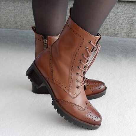 [^:21534]yAutumn&Winter CollectionzNVJȃ[hYAlC[XAbvu[cGoCoB@ׂȃ_IƏłHŁAgbhȕ͋C𑫌牉oBCRœ̃tBbg𒲐ł邩A\bNX{gXɍ킹₷AX^COR݁Bgו܂łNVbNfUChܐTCh̃_IiȃANZgɁBJɎ{ꂽłHAU[̕\āAvXBVvȑɈ_邾ŁAR[fƈ߂܂BgS̃u[Obv\[hɂu[Obv\[ŁAJ̓~łSBˋNu[̏_炩ȑfނnʂ葨AsT|[gBɂObv@\ĂA芴vXBʋ΂₨oAs܂ŁAꑫłBgKdlhɂ̓t@Xi[tŒENNBɂ͌߂̒ᔽNbV\tgC\[̗pB4.5cm̃gbN\[Ŕrƕ₷̃oXByL[[hz#[XAbv#_I#h#u[Obv#gbN\[#4_5cmq[#t@Xi[t#炭#25H~V