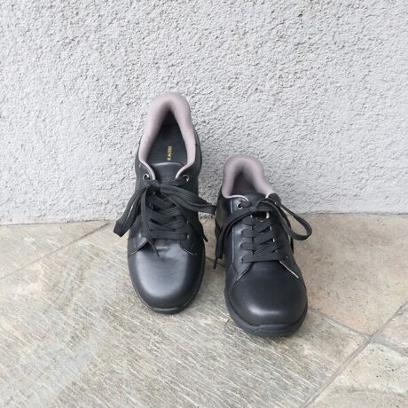 [^:21542]yBlue Grip Sneaker CollectionzVvȃ[XAbvfUCŁAǂȃX^CɂރXj[J[BƂ̃Gǐ򊴂Apɂ肰ȂANZgBقǂ悢ƊŁAlJWAɏivXBʋ΂ɂoɂ􂵂ĂAꑫBgSV^̈ShJ̓ᓹSIɂuu[Obv\[vXj[J[pɊJVoꃂfBˋN\[̈ꕔA_ȑfނŒnʂObvBقǗǂ݂Ōڂ̃X}[gƎp𗼗܂BgZX[YɁh܂ܗE₷X}[gXChdlBRɂ܂āÂ܂܃Nɕo銴傤ǂBgrƕ₷̗h2cm̃V[NbgC\[A肰ȂX^CAbvT|[gB̓IȃJbvC\[ɂtBbgAтɉKB_炩ȗSnɂ܂ByL[[hz#fB[XXj[J[#[XAbv#ɂC#X}[gXCh#V[NbgC\[#^bN#ꂢ߃JWA#ʋ#25H~V