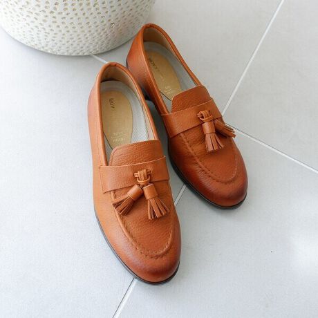 [^:7130]yMODE KAORI CollectionzƂŎdグłHAEhgẼ^bZ[t@[B炩ȋvɂȂ݁AƂ܂Ń\tgȎdĂŁAӂƕݍނ悤ȗSnɁBNVbNȃfUCɃgbhYAƊ̂fUCłBg\tgȑŉKhӂӂ̑肪SnA߂̒ᔽNbV\tgC\[BCŜ̂炩݁AԂ̂oXgXt[ŉ߂܂BgghNVbNhłH̐[݂郌U[ƁAh^bZقǂ悢ANZgɁBNVJłȂAۂf邩l̂ꂢ߃X^CɃ}b`BgH~̑R[fɂ߁h\bNXƍDŁAH~炵ɎdオꑫB芴̂2cmq[ŁAIɂItɂ􂵂܂ByL[[hz#^bZ[t@[#EhgD#{v#fB[XV[Y#ᔽC\[#H~R[f#gbhX^C#25H~V