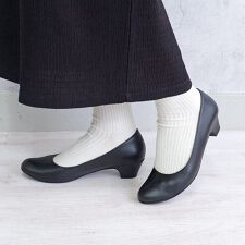 【本革】ブラックパンプス/8502