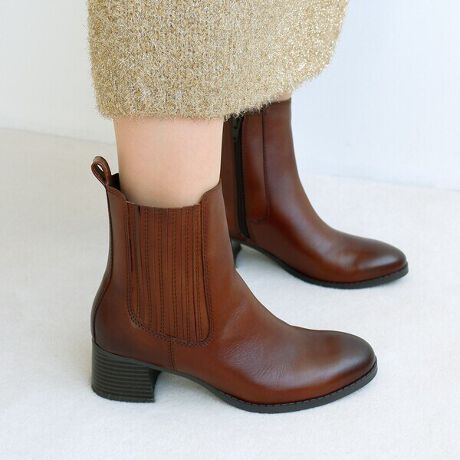 [^:8702]yAutumn&Winter CollectionzNVJȃ[hYAAR[fBIfUC̃TChSAu[cBSڗȂdlŁAJWA}iȘȂ܂ɁB{gXI΂Ȃ▭ȏ䊴ŁApcɂXJ[gɂDBƂŎdグłHA[݂̂郌U[̕ƂȂꊴoBI[^J[̃U[̓IC𐶂A{vȂł͂̉sFɁBgVGbgƉK̃oXhɂтCŁA܂肪BX^CAbvĂ܂BȂ5cmq[ŁA芴ƕ₷Bgӂӂȑh߂̒ᔽNbVC\[̗pBɂ₳tBbgAԂ̂oKɉ߂܂BgɂSȃ\[hʂ}AEg\[͂ꂢ߂ȈۂL[vBh˔ĂAJ̓̂oSꑫłByL[[hz#TChSAu[c#AR[fBI#r#łH#`L[q[#炭#h#tAq[#25H~V