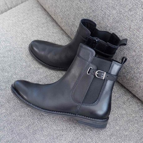 [^:8704]yAutumn&Winter CollectionzNVJȃxgfBe[fAꂢ߃TChSAu[cBSɃxg炤ƂŁAقǂ悭ƊvXBƂŎdグłHA[݂̂郌U[̕ƂȂꊴoBI[^J[̃U[̓IC𐶂A{vȂł͂̉sFɁBVvȒɌAl̂߂̈ꑫłBgƌ̃fUCh܂łƉ荞ރxgApۓIɁB|CgŃX^CO̊xƍ܂܂Bg₳Snŕ₷h߂̒ᔽNbVC\[ŁAӂӂȑB2.5cm̃[q[ł茩AJWAȂVGbgɁB₷Aʋ΂₨oAsɂ􂵂Ă܂BgX[YȒEŃXgXt[ht@Xi[tŁAEKBQɂu[cłByL[[hz#V[gu[c#xgt#TChSA#ꂢ߃JWA#[q[#ʋ#s#łH#25H~V