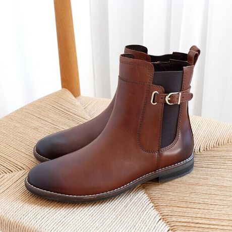 [^:8704]yAutumn&Winter CollectionzNVJȃxgfBe[fAꂢ߃TChSAu[cBSɃxg炤ƂŁAقǂ悭ƊvXBƂŎdグłHA[݂̂郌U[̕ƂȂꊴoBI[^J[̃U[̓IC𐶂A{vȂł͂̉sFɁBVvȒɌAl̂߂̈ꑫłBgƌ̃fUCh܂łƉ荞ރxgApۓIɁB|CgŃX^CO̊xƍ܂܂Bg₳Snŕ₷h߂̒ᔽNbVC\[ŁAӂӂȑB2.5cm̃[q[ł茩AJWAȂVGbgɁB₷Aʋ΂₨oAsɂ􂵂Ă܂BgX[YȒEŃXgXt[ht@Xi[tŁAEKBQɂu[cłByL[[hz#V[gu[c#xgt#TChSA#ꂢ߃JWA#[q[#ʋ#s#łH#25H~V