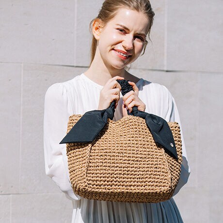 Cache Cache カシュカシュ カゴバッグ ギャザーハンドル下がりリボンスクエアトート カシュカシュ Cache Cache 01 00 ファッション通販 マルイウェブチャネル