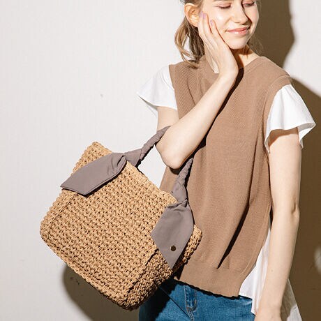 Cache Cache カシュカシュ カゴバッグ ギャザーハンドル下がりリボンスクエアトート カシュカシュ Cache Cache 01 00 ファッション通販 マルイウェブチャネル