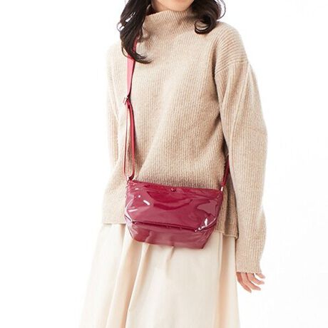 [^:01-00-76455]JVJV cache cache / \tgGiM^V_[fUC|Cgߗp̍̂\tgGig~jV_[Biȃc̃R[f̃|CgɂȂĂ܂Bz[͂̂M`tHfC[Ɏg₷V_[obOłBLxȃJ[oG[VIԂ̂yV_[obOłBAeVEfޓL̂ɂꍇ܂BɂCɂȂꍇ͈xAꂽłgpBEỉ摜͌̏Ǝ˂pxAp̃j^[uEUɂƐFقȂꍇ܂BiڍׁyTCYzF25 F14 }`F10 V_[F70-130y|PbgzOF2 F1yJ@zt@Xi[yd(g)z220yfށzvyYzy艿z5,390~(ō) A4pF~z(10cm~20cm)F500ml{gFuhRZvg-- cache cache / JVJV --JVJVƂ̓tXŁuځvBK[bVƂƔwLтlۂ~bNXfC[JWAȃt@bVWJBJtőfpȃnhNtg₩킢炵`[tgŁAmƂ̃R[fBl[gɉ炵ƗVтvXobOāBîCɓo^肢܂yJ[gɓz̃n[g}[NNbNēׂ⃉Xg1_̂m点AZ[Ȃǂ̂m点󂯎邱Ƃł܂L̕iԂ\tBiԁF01-00-76455obO obN ΂ V_[obO ΂ߊ| NX{fB peg fB[X cache cache 010076455