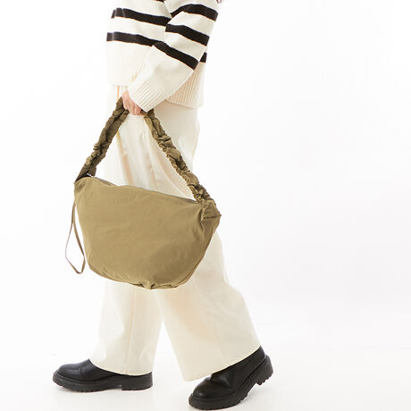 [^:10-00-01970]JVJV cache cache / hXgMU[V_[obO fUC|CgNVƊ񂹂LU[nh|Cg̃V_[obOBMU[̊񂹋ŃV_[̒𒲐ł܂BzA|[`A500ml{gȂǂoɕKvȂ̂fC[Ɏg₷TCYłBAeVEfޓL̂ɂꍇ܂BɂCɂȂꍇ͈xAꂽłgpBEỉ摜͌̏Ǝ˂pxAp̃j^[uEUɂƐFقȂꍇ܂BiڍׁyTCYzF44 F24 }`F12 V_[F94y|PbgzOF0 F1yJ@zt@Xi[yd(g)z140yfށziC@ȁyYzy艿z5,390~(ō)A4pF~z(10cm~20cm)F500ml{gFuhRZvg-- cache cache / JVJV --JVJVƂ̓tXŁuځvBK[bVƂƔwLтlۂ~bNXfC[JWAȃt@bVWJBJtőfpȃnhNtg₩킢炵`[tgŁAmƂ̃R[fBl[gɉ炵ƗVтvXobOāBîCɓo^肢܂yJ[gɓz̃n[g}[NNbNēׂ⃉Xg1_̂m点AZ[Ȃǂ̂m点󂯎邱Ƃł܂L̕iԂ\tBiԁF10-00-01970obO obN ΂ V_[obO V_[ MU[ fB[X ArI unbillion JVJV 100001970