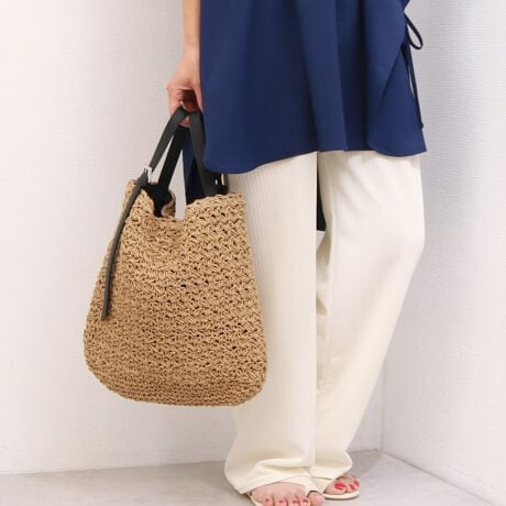 [^:10-00-02250]JVJV cache cache / xgnh҃g[gfUC|Cgy[p[𕿕҂݂ŕ҂ݍ񂾃NbVFg[gobOBCȃ{fBƃx[VbNȃJ[WJłǂȃR[fBl[gɂ킹₷JSobOłBnh͔߂Œς莝猨܂ł\łBzA500ml{gȂǂfC[[Xɂ߂̃TCYBAeVEnhChŐYĂ邽ׁA{̂̕҂ݏI蕔ɒiTCYEɎ኱̈Ⴂ܂B܂C␅G(JAAAR[ŉtȂ)ɂF܂BWF̂m⒆ɓ镨ւ̐Fڂ̉\܂̂łӉBEfޓL̂ɂꍇ܂BɂCɂȂꍇ͈xAꂽłgpBEỉ摜͌̏Ǝ˂pxAp̃j^[uEUɂƐFقȂꍇ܂BiڍׁyTCYzF35 F29 }`F9 nhオF10-19y|PbgzOF0 F2yJ@z}Olbgyd(g)z340yfށzފO@ۃy[p[/vyYzy艿z7,590~(ō)A4pF~z(10cm~20cm)F500ml{gFuhRZvg-- cache cache / JVJV --JVJVƂ̓tXŁuځvBK[bVƂƔwLтlۂ~bNXfC[JWAȃt@bVWJBJtőfpȃnhNtg₩킢炵`[tgŁAmƂ̃R[fBl[gɉ炵ƗVтvXobOāBîCɓo^肢܂yJ[gɓz̃n[g}[NNbNēׂ⃉Xg1_̂m点AZ[Ȃǂ̂m点󂯎邱Ƃł܂L̕iԂ\tBiԁF10-00-02250obO obN ΂ JSobO obO g[gobO fB[X ArI unbillion JVJV 100002250