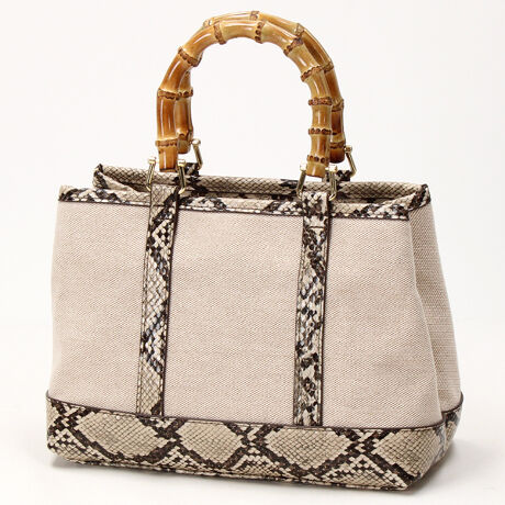 [^:10-00-02340]JVJV cache cache / ou[nhGK[2wayg[gfUC|CgGK[LoXƃou[nh̑gݍ킹ꂢ߂ō̂2wayg[gobOBԂɌĒz500ml{gg̗ǂTCYłBIɂItɂgĒg[gobOłBAeVEfޓL̂ɂꍇ܂BɂCɂȂꍇ͈xAꂽłgpBEỉ摜͌̏Ǝ˂pxAp̃j^[uEUɂƐFقȂꍇ܂BiڍׁyTCYzF25  F18.5  }`F12.5 nhオF9.5@V_[F101-121y|PbgzOF0 F3yJ@z}Olbgyd(g)z400yfށzȁyYzy艿z8,690~(ō)A4pF~z(10cm~20cm)F500ml{gFuhRZvg-- cache cache / JVJV --JVJVƂ̓tXŁuځvBK[bVƂƔwLтlۂ~bNXfC[JWAȃt@bVWJBJtőfpȃnhNtg₩킢炵`[tgŁAmƂ̃R[fBl[gɉ炵ƗVтvXobOāBîCɓo^肢܂yJ[gɓz̃n[g}[NNbNēׂ⃉Xg1_̂m点AZ[Ȃǂ̂m点󂯎邱Ƃł܂L̕iԂ\tBiԁF10-00-02340obO obN ΂ g[gobO LoX nhobO V_[obO 2EFC 2way NX{fB fB[X ArI unbillion JVJV 100002340