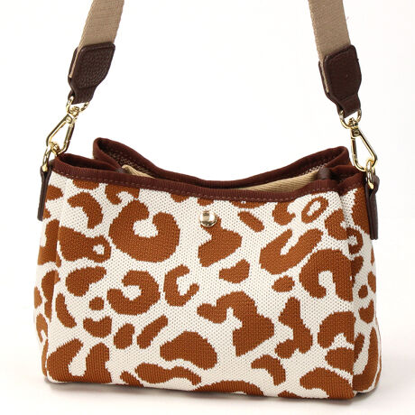 [^:01-00-80000]JVJV cache cache / A\[gWK[hOV_[obOfUC|CgAj}􉽊w͗l̃WK[hR[fBl[g̃ANZgɂȂV_[obOBC[ɉAʂƔwʂɂ|Pbg3dlłBOɂ邠|Pbg̓Xibv{^ACJ̓t@Xi[ƂȂĂ̂ŒgɂfUCSĂ܂BtFCNU[ƃe[vg2{̃V_[xgtĂ̂ŃR[f₨g̃V[ɂĕtւ邱Ƃo܂B傤Ǘǂ~jTCYoɂ҂łBAeVEfޓL̂ɂꍇ܂BɂCɂȂꍇ͈xAꂽłgpBiڍׁyTCYzF22 F17 }`F9yV_[zF100-120Ae[vF80-104y|PbgzOF2 F0yJ@zt@Xi[yd(g)z420yfށz|GXeEvyYzA4pF~ z(10cm~20cm)F~ 500ml{gF~uhRZvg-- cache cache / JVJV --JVJVƂ̓tXŁuځvBK[bVƂƔwLтlۂ~bNXfC[JWAȃt@bVWJBJtőfpȃnhNtg₩킢炵`[tgŁAmƂ̃R[fBl[gɉ炵ƗVтvXobOāBîCɓo^肢܂yJ[gɓz̃n[g}[NNbNēׂ⃉Xg1_̂m点AZ[Ȃǂ̂m点󂯎邱Ƃł܂L̕iԂ\tBiԁF01-00-80000obO obN ΂ V_[obO ΂ߊ| ~jobO ~jBAG Ip[h Aj} 3obO JWA fB[X ArI unbillion JVJV 010080000