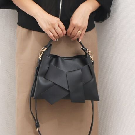 [^:10-00-02490]JVJV cache cache / rbO{X[}`2wayV_[fUC|CgSʂ̃rbO{gĥ2wayV_[obOBFɂĂ̓IP[WΉł邫ꂢ߂ȕ͋CŃIłItłgĒ܂BzTCYłBAeVEfޓL̂ɂꍇ܂BɂCɂȂꍇ͈xAꂽłgpBEỉ摜͌̏Ǝ˂pxAp̃j^[uEUɂƐFقȂꍇ܂BiڍׁyTCYzF28  F18  }`F10 nhオF11@V_[F94-116y|PbgzOF0 F1yJ@z}Olbgyd(g)z320yfށzvyYzy艿z6,490~(ō)A4pF~z(10cm~20cm)F500ml{gF~uhRZvg-- cache cache / JVJV --JVJVƂ̓tXŁuځvBK[bVƂƔwLтlۂ~bNXfC[JWAȃt@bVWJBJtőfpȃnhNtg₩킢炵`[tgŁAmƂ̃R[fBl[gɉ炵ƗVтvXobOāBîCɓo^肢܂yJ[gɓz̃n[g}[NNbNēׂ⃉Xg1_̂m点AZ[Ȃǂ̂m点󂯎邱Ƃł܂L̕iԂ\tBiԁF10-00-02490obO obN ΂ nhobO  V_[obO NX{fB 2way 2EFC fB[X ArI unbillion JVJV 100002490