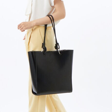 [^:10-00-03150]JVJV cache cache / AVg[nhg[gobOfUC|Cg򊴂̂ƃN[ȃC[W̏c^g[gobOBуfBeB[Ƌgݍ킹EňقȂAVg[ȃnhfUC|CgłBA4p茨ꂪłʋΒʊwɂ߂̃g[gobOłBAeVEfޓL̂ɂꍇ܂BɂCɂȂꍇ͈xAꂽłgpBiڍׁyTCYzF36  F31.5  }`F13   nhオF24.5y|PbgzOF0 F1yJ@z}Olbgyd(g)z580yfށzvyYzy艿z7,590~(ō)A4pFz(10cm~20cm)F500ml{gFuhRZvg-- cache cache / JVJV --JVJVƂ̓tXŁuځvBK[bVƂƔwLтlۂ~bNXfC[JWAȃt@bVWJBJtőfpȃnhNtg₩킢炵`[tgŁAmƂ̃R[fBl[gɉ炵ƗVтvXobOāBîCɓo^肢܂yJ[gɓz̃n[g}[NNbNēׂ⃉Xg1_̂m点AZ[Ȃǂ̂m点󂯎邱Ƃł܂L̕iԂ\tBiԁF100003150obO obN ΂ g[gobO c^ A4  ʋ ʊw JWA fB[X ArI UB 100003150