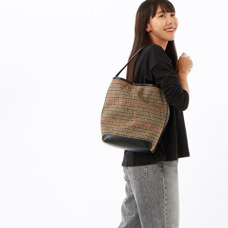 [^:10-00-03340]JVJV cache cache / cC[hoPcobOfUC|CgGߊՂ̃cC[hfނgpANVJȈۂ̃oPbgobOB̊̂VGbgƃ`FbNR[fBl[gɒ悢ANZg܂BH~̃X^COɂ҂݂̂̂fUCBcC[h`FbNƍvّ̈fރ~bNXoAJWAɂꂢ߂ɂ킹₷\ACeBJɂ̓}OlbgtŎg₷BB5pcɓ邮炢̑傫Ȃ̂ŃfC[[XɎg₷TCYłB݂̋В|[`tłBAeVEfޓL̂ɂꍇ܂BɂCɂȂꍇ͈xAꂽłgpBiڍׁyTCYzF33 21.5  F31  }`F14   nhオF17y|PbgzOF0 F0  ВtyJ@z}Olbgyd(g)z400yfށzE[ vyYzy艿z7,590~(ō)A4pF~z(10cm~20cm)F500ml{gFuhRZvg-- cache cache / JVJV --JVJVƂ̓tXŁuځvBK[bVƂƔwLтlۂ~bNXfC[JWAȃt@bVWJBJtőfpȃnhNtg₩킢炵`[tgŁAmƂ̃R[fBl[gɉ炵ƗVтvXobOāBîCɓo^肢܂yJ[gɓz̃n[g}[NNbNēׂ⃉Xg1_̂m点AZ[Ȃǂ̂m点󂯎邱Ƃł܂L̕iԂ\tBiԁF100003340obO obN ΂ V_[ `FbN oPcobO JWA fB[X 100003340