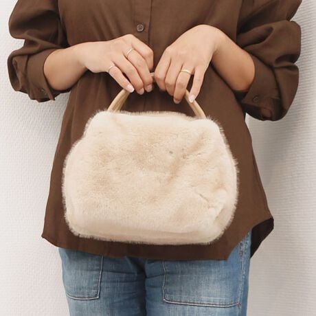 [^:10-00-03920]JVJV cache cache / ~NGRt@[2way{bNXg[gfUC|Cgѐ̃gbvƓŐF̈قȂ~NGRt@[̂dオ2way{bNXg[gB̓t@Xi[ŃLC߂̃g[gobOłBzA500ml{gȂǂg₷TCYBV_[͒߂ƎOł񂰂ƌ|2wayŎgĒ܂BAeVEfޓL̂ɂꍇ܂BɂCɂȂꍇ͈xAꂽłgpBiڍׁyTCYzF21  F14  }`F10   nhオF9@V_[F105-115y|PbgzOF0 F1yJ@zt@Xi[yd(g)z240yfށz|GXe vyYzy艿z7,590~(ō)A4pF~z(10cm~20cm)F500ml{gFuhRZvg-- cache cache / JVJV --JVJVƂ̓tXŁuځvBK[bVƂƔwLтlۂ~bNXfC[JWAȃt@bVWJBJtőfpȃnhNtg₩킢炵`[tgŁAmƂ̃R[fBl[gɉ炵ƗVтvXobOāBîCɓo^肢܂yJ[gɓz̃n[g}[NNbNēׂ⃉Xg1_̂m点AZ[Ȃǂ̂m点󂯎邱Ƃł܂L̕iԂ\tBiԁF100003920obO obN ΂ t@[obO g[gobO 񂰃obO nhobO 2EFC V_[obO NX{fB ~jV_[ ~jobO JWA fB[X 100003920