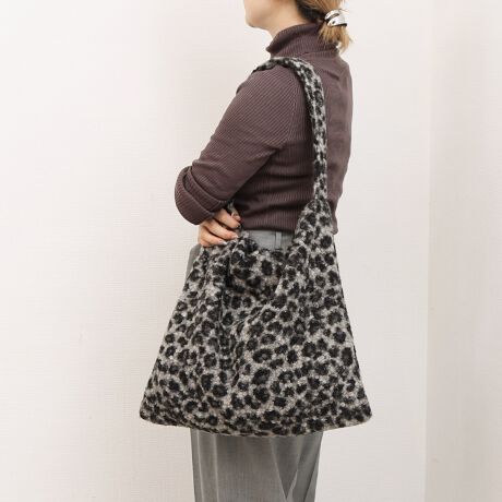 [^:10-00-03970]JVJV cache cache / Ip[h[vcC[hV_[g[gfUC|CglC̃Ip[h̃VvV_[obOBё̂鉷݂̂fނƃIp[hVvȏH~̃R[f̃|CgɂȂĂ܂BEA4t@C[́EƗ郉tȕ͋CAeVEfޓL̂ɂꍇ܂BɂCɂȂꍇ͈xAꂽłgpBiڍׁyTCYzF45  F41  }`F1   nhオF20y|PbgzOF0 F3yJ@z}Olbgyd(g)z260yfށz|GXeyYzy艿z5,390~(ō)A4pFz(10cm~20cm)F500ml{gFuhRZvg-- cache cache / JVJV --JVJVƂ̓tXŁuځvBK[bVƂƔwLтlۂ~bNXfC[JWAȃt@bVWJBJtőfpȃnhNtg₩킢炵`[tgŁAmƂ̃R[fBl[gɉ炵ƗVтvXobOāBîCɓo^肢܂yJ[gɓz̃n[g}[NNbNēׂ⃉Xg1_̂m点AZ[Ȃǂ̂m点󂯎邱Ƃł܂L̕iԂ\tBiԁF10-00-03970obO obN ΂ V_[obO V_[ Ip[h qE Aj} JWA fB[X 100003970