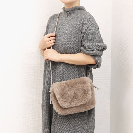 [^:10-00-04060]JVJV cache cache / GRt@[VvtbvV_[fUC|CgƂĂG̗ǂttȃt@[V_[BŏH~R[f܂BRpNgȂA~jzA350ml{gA߃|[`ȂǂoɕKvȕ[ł܂BTCȟіڂŃV_[R̒ł܂BAeVEfޓL̂ɂꍇ܂BɂCɂȂꍇ͈xAꂽłgpBiڍׁTCYzF20  F16  }`F5   V_[Fő130y|PbgzOF0 F1yJ@z}Olbgyd(g)z220yfށz|GXeyYzy艿z5,390~(ō)A4pF~z(10cm~20cm)F500ml{gF~uhRZvg-- cache cache / JVJV --JVJVƂ̓tXŁuځvBK[bVƂƔwLтlۂ~bNXfC[JWAȃt@bVWJBJtőfpȃnhNtg₩킢炵`[tgŁAmƂ̃R[fBl[gɉ炵ƗVтvXobOāBîCɓo^肢܂yJ[gɓz̃n[g}[NNbNēׂ⃉Xg1_̂m点AZ[Ȃǂ̂m点󂯎邱Ƃł܂L̕iԂ\tBiԁF10-00-04060obO obN ΂ V_[obO t@[obO JWA fB[X 100004060