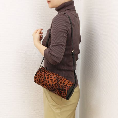 [^:10-00-04400]JVJV cache cache / V_[2wayV_[fUC|Cg΂߂ɓXeb`fUC|CgɂȂ`V_[Bʂɉ^ŎقAʑV_[Əc^̃V_[obOƂĂggĥ2waydlB~jzA350ml{gAX}zȂǂTCYłBAeVEfޓL̂ɂꍇ܂BɂCɂȂꍇ͈xAꂽłgpBiڍׁyTCYzF24  F11  }`F11   V_[F72-100y|PbgzOF0 F1yJ@zt@Xi[yd(g)z220yfށzvyYzy艿z5,940~(ō)A4pF~z(10cm~20cm)F~500ml{gFuhRZvg-- cache cache / JVJV --JVJVƂ̓tXŁuځvBK[bVƂƔwLтlۂ~bNXfC[JWAȃt@bVWJBJtőfpȃnhNtg₩킢炵`[tgŁAmƂ̃R[fBl[gɉ炵ƗVтvXobOāBîCɓo^肢܂yJ[gɓz̃n[g}[NNbNēׂ⃉Xg1_̂m点AZ[Ȃǂ̂m点󂯎邱Ƃł܂L̕iԂ\tBiԁF10-00-04400obO obN ΂ V_[obO ` 2EFC JWA fB[X 100004400