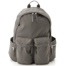 カシュカシュ cachecache / 10ポケットナイロンリュック