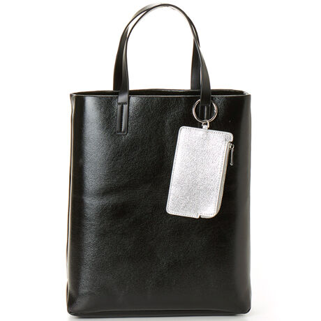 [^:11-00-06370]VERYR{ JVJV cachecache / J[hP[Xt^bNg[gobO fUC|CgGwVERYxoC[̑aƃR{㎿Ƌ@\˔Al̂߂̃g[gobOB̂郁^bNȍvgpAlCr[ƃubN2FWJœoB_炩nh͎₷A^bNVo[̎O\ȃJ[hP[XtŁApQB|Pbg1A13C`m[gPC[ł݌vŁAIEIt킸􂵂܂BVvȂꂽfUĆAʋ΂₨oɂ҂łBAeVEfޓL̂ɂꍇ܂BɂCɂȂꍇ͈xAꂽłgpBiڍׁyTCYzF30  F35  }`F10   nhオF15y|PbgzOF0 F1yJ@zȂyd(g)z480yfށz|GXeyYzuhRZvg-- cache cache / JVJV --JVJVƂ̓tXŁuځvBK[bVƂƔwLтlۂ~bNXfC[JWAȃt@bVWJBJtőfpȃnhNtg₩킢炵`[tgŁAmƂ̃R[fBl[gɉ炵ƗVтvXobOāBîCɓo^肢܂yJ[gɓz̃n[g}[NNbNēׂ⃉Xg1_̂m点AZ[Ȃǂ̂m点󂯎邱Ƃł܂L̕iԂ\tBiԁF11-00-06370obO obN ΂ g[gobO ʋ ʊw A4 fB[X ArI unbillion JVJV cachecache 110006370