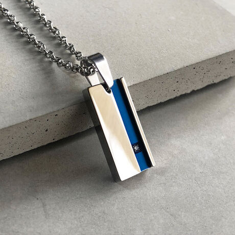 Vvȃv[gi}bgHjɃfUClbNXB}bgɃR[eBOꂽu[J[ɑ݊^܂B|CgZbgꂽWRjACPۓIłBu[J[̓R[fBl[gɎ₷ׁAIItǂłp܂BjɂɂlCȃfUCɂȂ܂̂ŁA蕨ɁA܂̃ACeƂĂIXXłBTCY߂̃v[gȂ̂ŁA`F[̒Zp̂IXXłBDropsuh̒łlCȃu[J[RNV́At@bṼANZgƂĂƂĂdłACeɂȂ܂IyX^btRgz܂Ńv[g^CṽlbNXɂ͌lIɃ{[Ă܂ÃlbNX͊ƏԂȃTCY̏Au[̃CƏ߂̃Xg[ŃVvɎdグĂ邱ƂłƂĂX^CbVƊ܂BWPbgȂǏLCڂȃR[fBl[g̎킹邱Ƃł̂ł߂łB----------------------------------------------yDrops -ۯ߽-zʂɗnݐZĂ̂悤ɁAĩt@bVɂnނ悤ȃANZT[WJĂ܂BǂȂłgɒVvȃfUC𒆐SɁAANZT[ʂāuȐvɏ^܂BET[WJXeXɂĕЂ̃XeXi͑SăT[WJXeXgpĂ܂BÊȂǂŎgfނŁAAM[̕łSĂgfނłBϐFȂǂقƂǋNȂׁAC≷Ȃǂłg܂BiAAM[ǂ܂炲gpTBj----------------------------------------------̏iɕtĂ`F[̓XeXgpĂ܂B`F[̓AWX^[tƂȂĂA45cm`50cm̒łDȒ3R}ł܂B[^:SDJN-42][v[g Mtg lbNX XeX a]