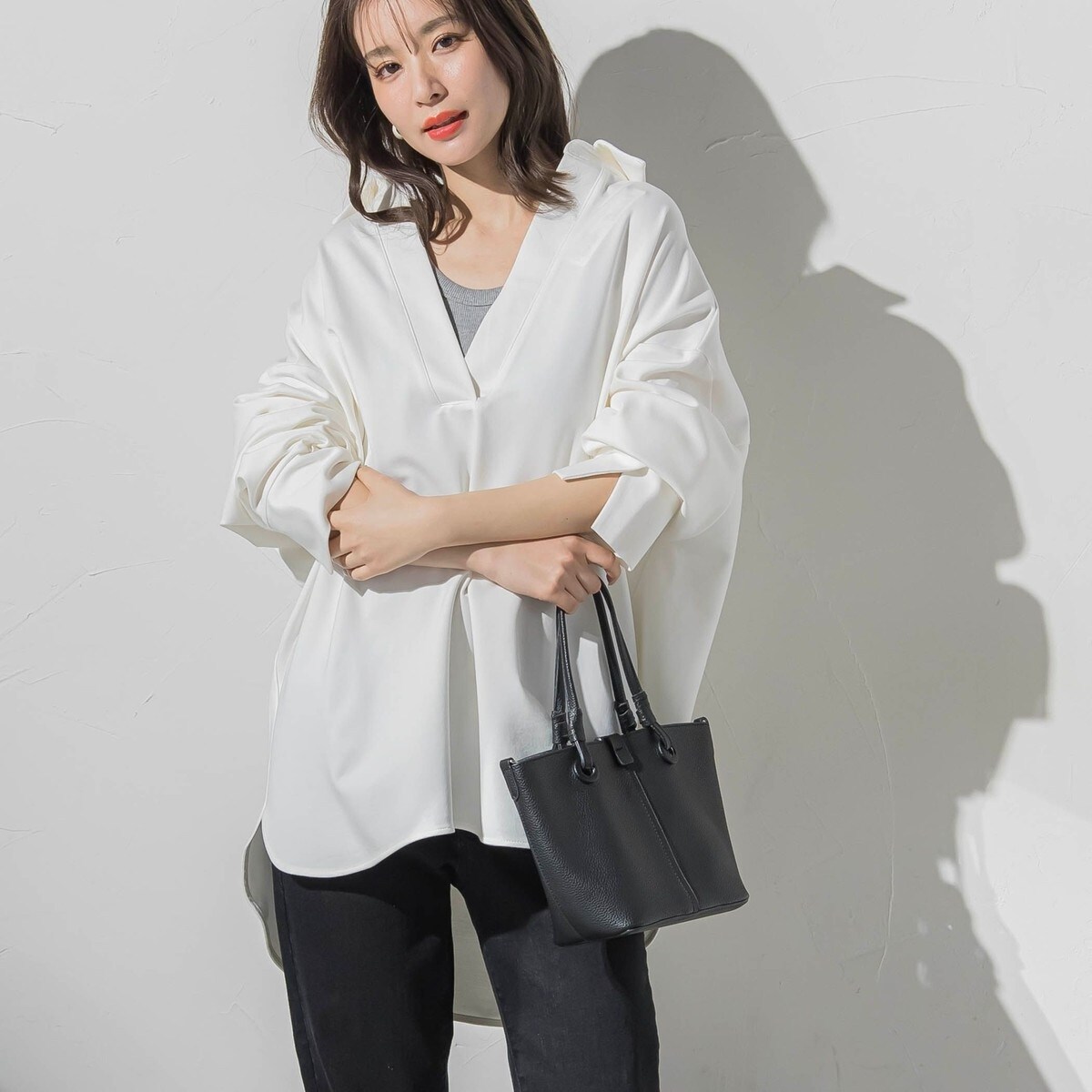 極美品✨45rpm スキッパーシャツ ボウタイ 洗える 刺繍 白 ホワイト 2 極美品✨45rpm スキッパーシャツ ボウタイ 洗える 刺繍 白