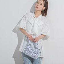 新色追加【バルーン袖がポイント】ボウタイブラウス≪洗濯機で洗える≫