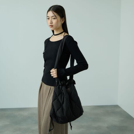 [^ԁF2334-49027]yENIM BY VICKY/GjoCrbL[zt@bVɂ̓[ȂA̍DȃX^CRɁBh炵AEP̃t@bVhe[}Ƀj[NȃfUCƎp˂[h[uđeʁI2WAYXgOV_[obOhPOINTڂ@\2ʂg~^[XgOV_[obOłBB4t@C镁ig₷TCYłBobOi邱ƂŃXgOobOɕςAobO̒gȂdlɂȂĂ܂Bv[gɂD]łB2WAYdliV_[obO^XgOobOj̏iłB\ɂ́A5mmpbvXgbvngpĂ܂B800FP̏㎿ȃ_EgpĂ܂BobO̕Ri邱ƂŃXgOobOɂȂ܂Bƒł̐\łBjpłBFABRICHт͌y͂ɗDꂽ800tBp[ȏ̃_EgpĂ܂B\n͝H{400Tȏ̍xiC^t^̗pBׁ̈AɋtɂdlɎdグĂ܂ByTAION/^CIzuTAIONṽuh̗ŔATAION̉BgNIeB[ɑ΂鈳|IRXgptH[}Xʂl̒ǋhX[KƂAiō@\ȃCi[_E𕝍LWJĂ܂BFTCY̖LxȃoG[VTAIONCi[_E̓łBGgh̃~^[fUC1_ƃghCNȒȂɁǂJWAŁAɂ݂̗ǂ\͂ȃACeȂ̂ŁAig͂AAEghA⃌W[ȂǕLV[Ŋ􂷂邱ƊԈႢȂIVvȃfUCŃYɂIXXł----------------------------------@ƒFt40xƂA􂢂oBRF݂̒花悢BACFACdグ֎~BhCN[jOFhCN[jO֎~B----------------------------------ꕔi̓ZNgACëׁAENIM BY VICKỸl[tĂȂ̂܂B摜̏i̓TvƂȂ܂̂Ŏۂ̏iƎdlAHATCY኱قȂꍇ܂Bql̃j^[ɂۂ̂FƑقȂꍇ܂BBe󋵂̓ɂAFقȂČꍇ܂B       