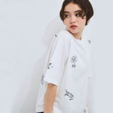 落書き刺繍Tシャツ≪洗濯機で洗える≫