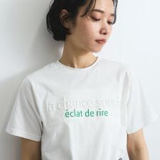 エンボスプリントTシャツ≪手洗い可能≫