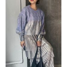 【ENIM BY VICKY】シルバー箔プリントクロップドケーブルニットトップス《手洗い可能》
