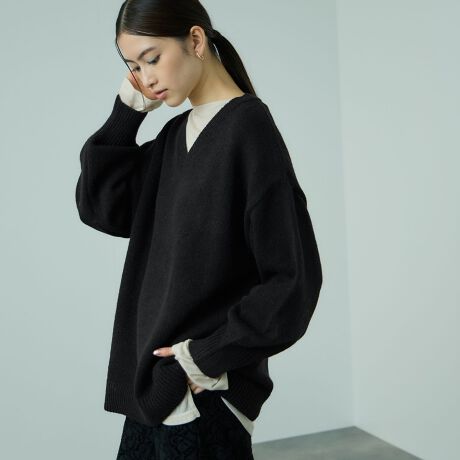 [^ԁF2312-57145]POINTApĴ悤ɂӂƌy₩ŁA_炩G肪̎gp`jbNVlbNjbgvI[o[łBX^_[hȃfUCȂ̂ɁAŋ߂͎񌳂܂lbNfUCgh߁AVɊJlbNCVNɉf܂BXgbvfUĈCi[ɂ킹Čy₩ɁACĒVc킹Ńvbs[ɁAƂ킹ACeɂă[hɂI[ZeBbNȃX^Cɂ\ςꖇłB`jbNȂ̂ŁAXLj[C̃pcXJ[g킹߂̈ꖇłB----------------------------------FWF݂̂₠F LkF藠nF Ȃ|PbgF Ȃ--------------------------------------------------------------------------------------------------@ƒFt30xƂA􂢂łBRF̕悢BACFʉx120xƂăACdグłBhCN[jOFΖnn܂ɂアhCN[jOłB----------------------------------------------------------------fg 165cm pTCY M摜̏i̓TvƂȂ܂̂Ŏۂ̏iƎdlAHATCY኱قȂꍇ܂Bql̃j^[ɂۂ̂FƑقȂꍇ܂BBe󋵂̓ɂAFقȂČꍇ܂B֘A[hFVICKY rbL[ fB[X V lJWA lR[f 2025H~ 2025AW H~ H H  jbg |GXe AN iC VlbN  