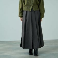 ワイドプリーツスリットスカート≪手洗い可能≫