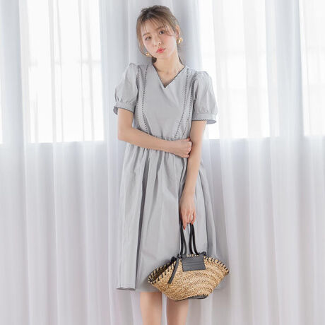 WEB別注】配色ステッチパフ袖ワンピース《手洗い可能 