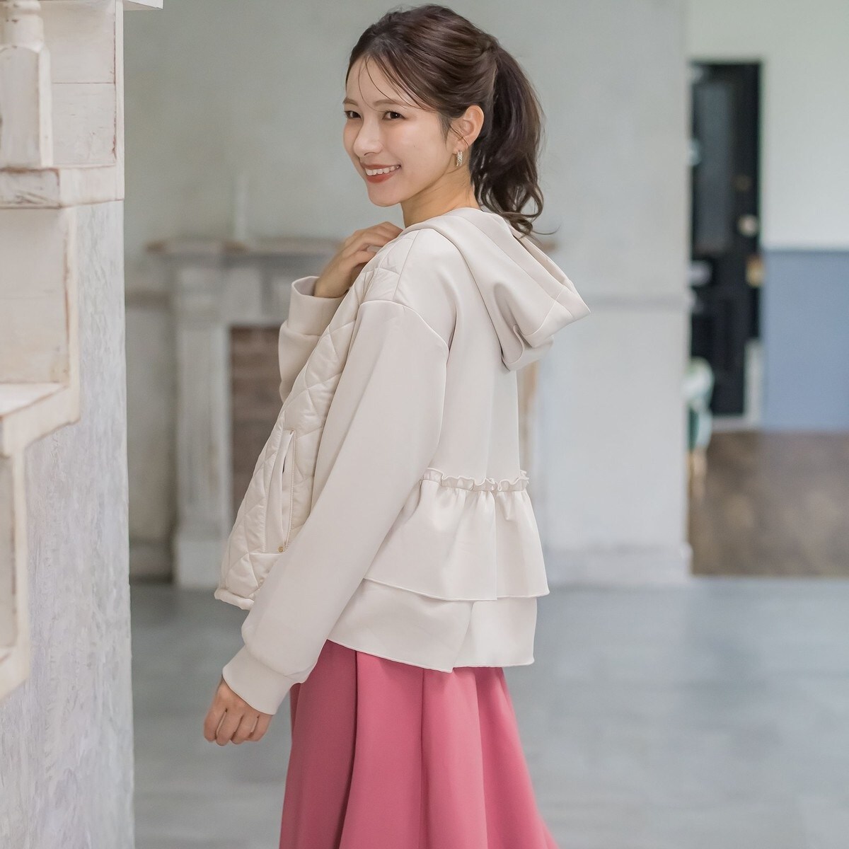 ハイストレッチダンボールパーカー | クイーンズコート(QUEENS COURT