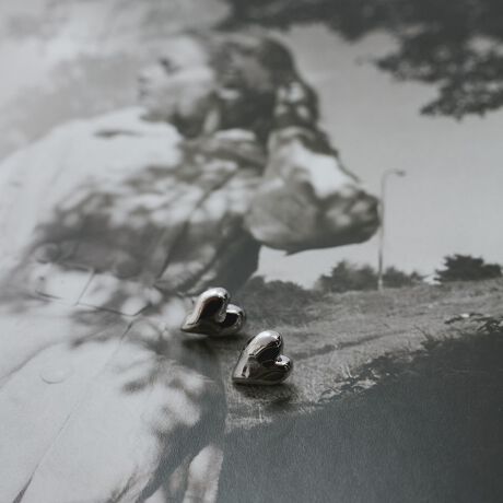 [^ԁF2214-51117][Ntg邨ƂȂ̂߂̃jAXn[gVFCv[POINTÂ}n[g̃`[ttsAX́A܂Ńn[gnĂ悤ȗVѐSfUCłBVvȂ̂ŁA낢ȃX^Cɂ݁A炵oĂACeB摜̏i̓TvƂȂ܂̂Ŏۂ̏iƎdlAHATCY኱قȂꍇ܂Bql̃j^[ɂۂ̂FƑقȂꍇ܂BBe󋵂̓ɂAFقȂČꍇ܂B֘A[hFQUEENS COURT NC[YR[g fB[X ʋ 2025t 2025SS t t tF~j n[g  sAX