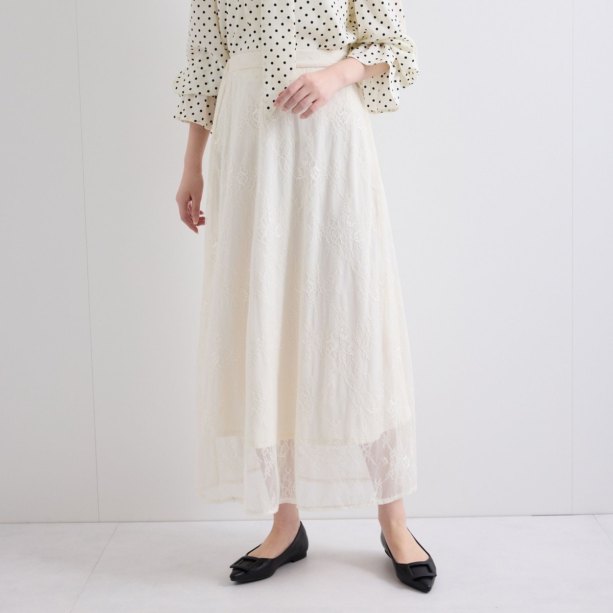 [}C]VA[Xgb`[XXJ[g@Ő􂦂/NC[YR[giQUEENS COURTj ItzCg