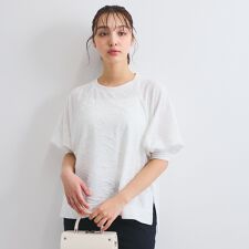 クイーンズコート(QUEENS COURT)のフラワーカットジャガードトップス≪手洗い可能≫