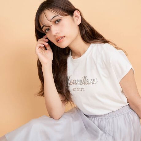 [^ԁF2207-53043]POINTMerveilleux FLEURitXFfGȂԁj̃OtBbNXpR[hJŕ\hXAbvSTVcłBXpR[̒悢Py₩ŃN[Ȉۂ^܂Bt`X[ufUCŃ^bNCł̃X^CO߂łBzCgAlCr[{fBɃVo[J[̃XpR[głB----------------------------------FWF݂̂₠F ʐLkF藠nF Ȃ|PbgF Ȃ--------------------------------------------------------------------------------------------------@ƒFt40xƂA􂢂łBRF݂̒花悢BACFʉx120xƂăACdグłBhCN[jOFhCN[jO֎~B----------------------------------------------------------------fg 165cm pTCY M摜̏i̓TvƂȂ܂̂Ŏۂ̏iƎdlAHATCY኱قȂꍇ܂Bql̃j^[ɂۂ̂FƑقȂꍇ܂BBe󋵂̓ɂAFقȂČꍇ܂B֘A[hFQUEENS COURT NC[YR[g fB[X V tF~j  lR[f ʋ 2025t 2025SS  ĕ  TVc Rbg |GXe S hJ  