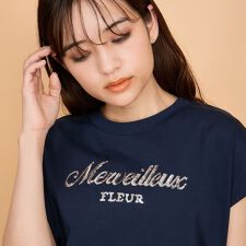 スパンコール刺繍ロゴTシャツ≪手洗い可能≫