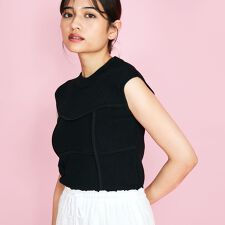 クイーンズコート(QUEENS COURT)のビスチェ風切替えニットノースリトップス≪手洗い可能≫