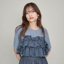 クイーンズコート(QUEENS COURT)のギャザーフリルTシャツ≪手洗い可能≫