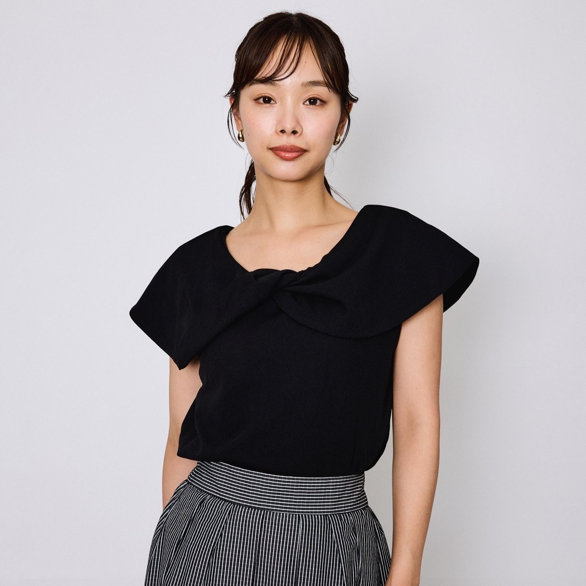 [}C]JbgW[[bgP[vvI[o[@Ő􂦂/NC[YR[giQUEENS COURTj ubN