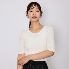 クイーンズコート(QUEENS COURT)のリボンレースカラーリブニット≪手洗い可能≫