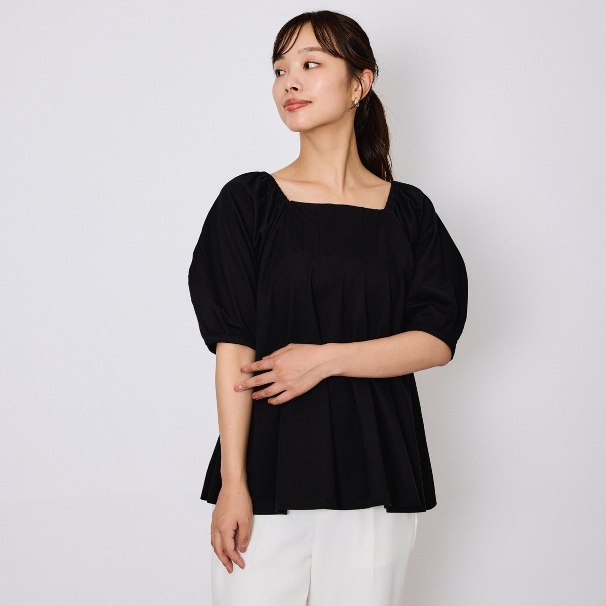 [}C]NAeWNptyvvI[o[@Ő􂦂/NC[YR[giQUEENS COURTj ubN